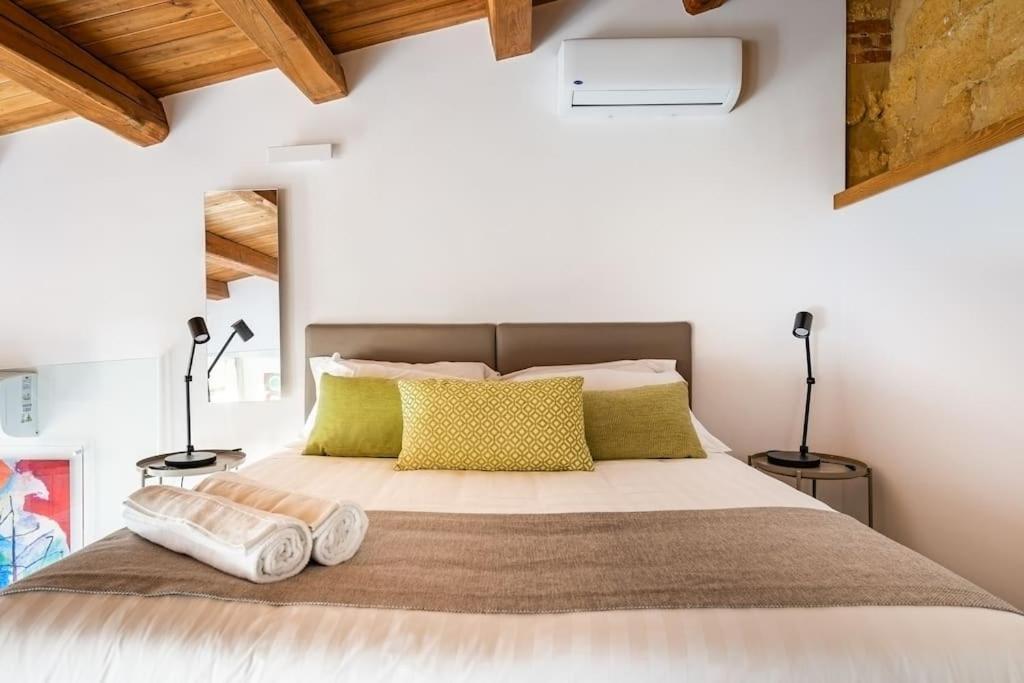 Agrigento Luxury Suite Kandinskij Bagian luar foto