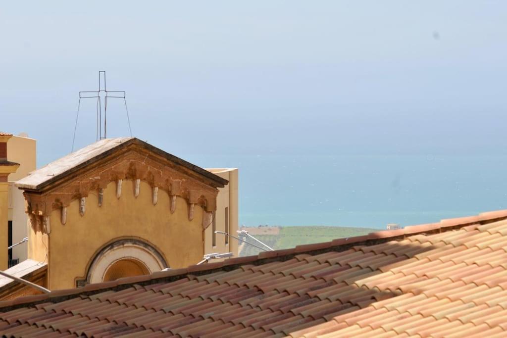 Agrigento Luxury Suite Kandinskij Bagian luar foto